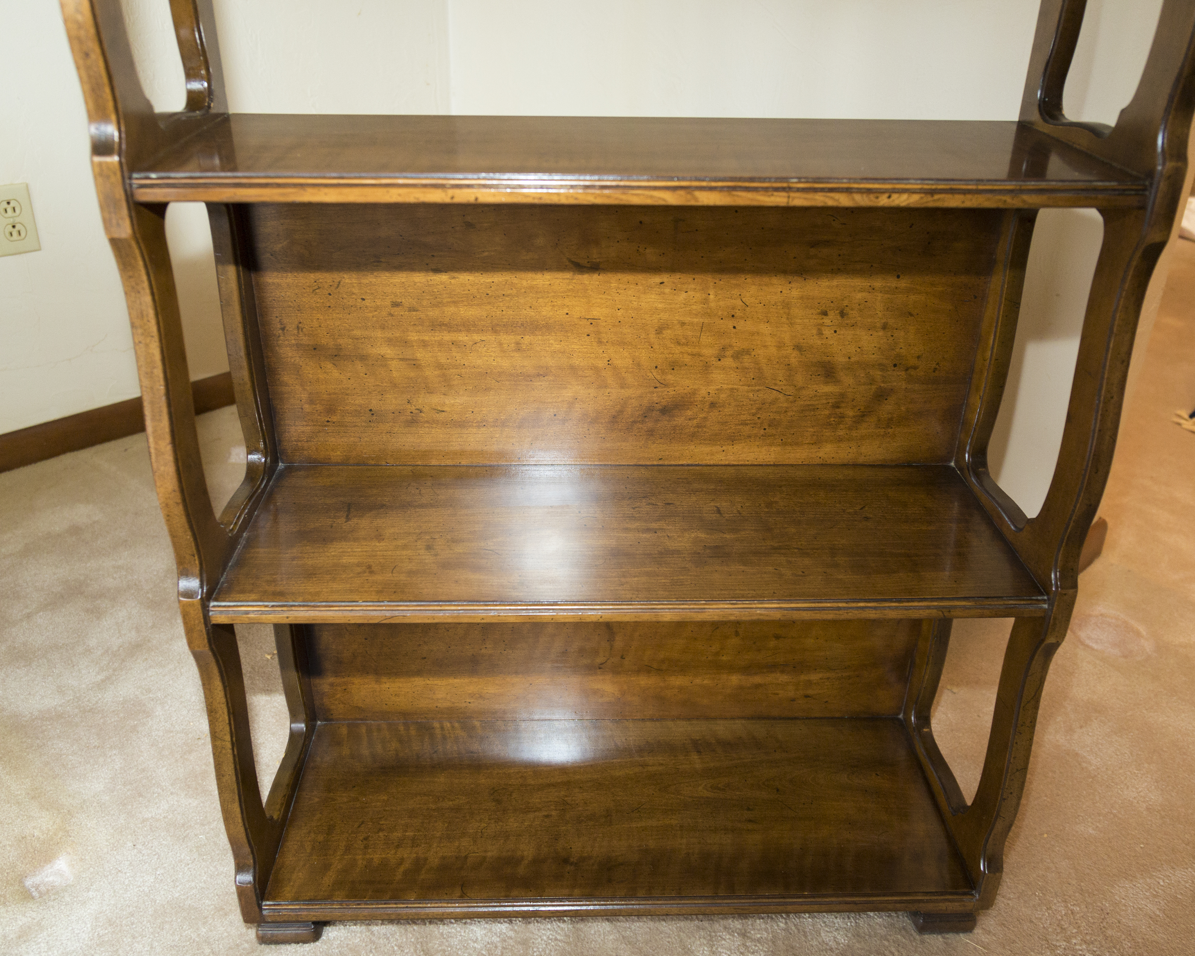 Henredon Seven Tiered Bookshelf EBTH